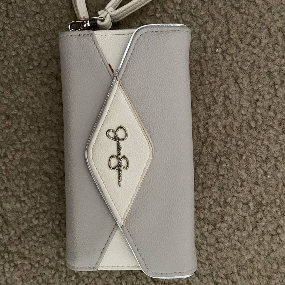 Jessica Simpson Wallet